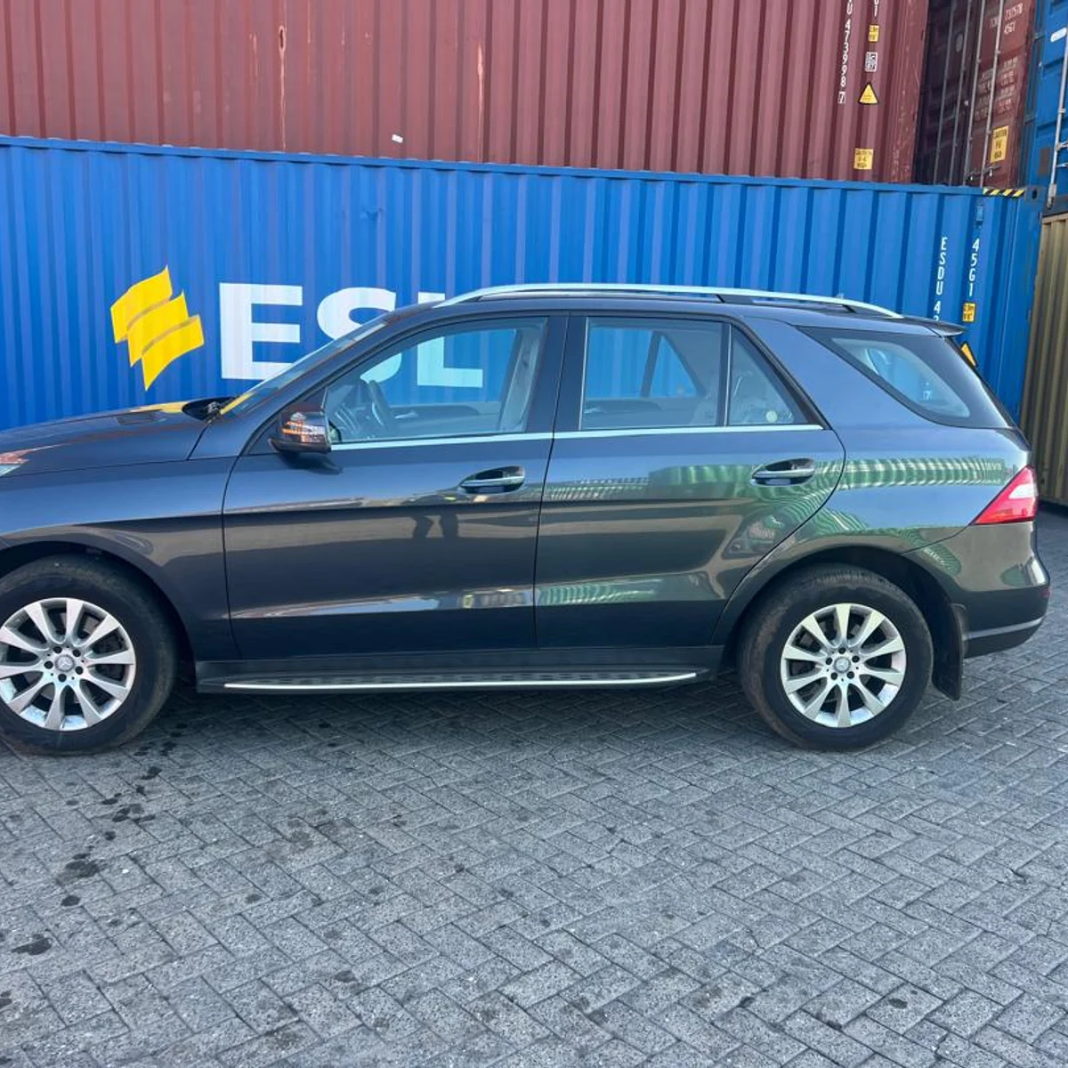 2011 Mercedes-Benz E300 for Sale in Uganda