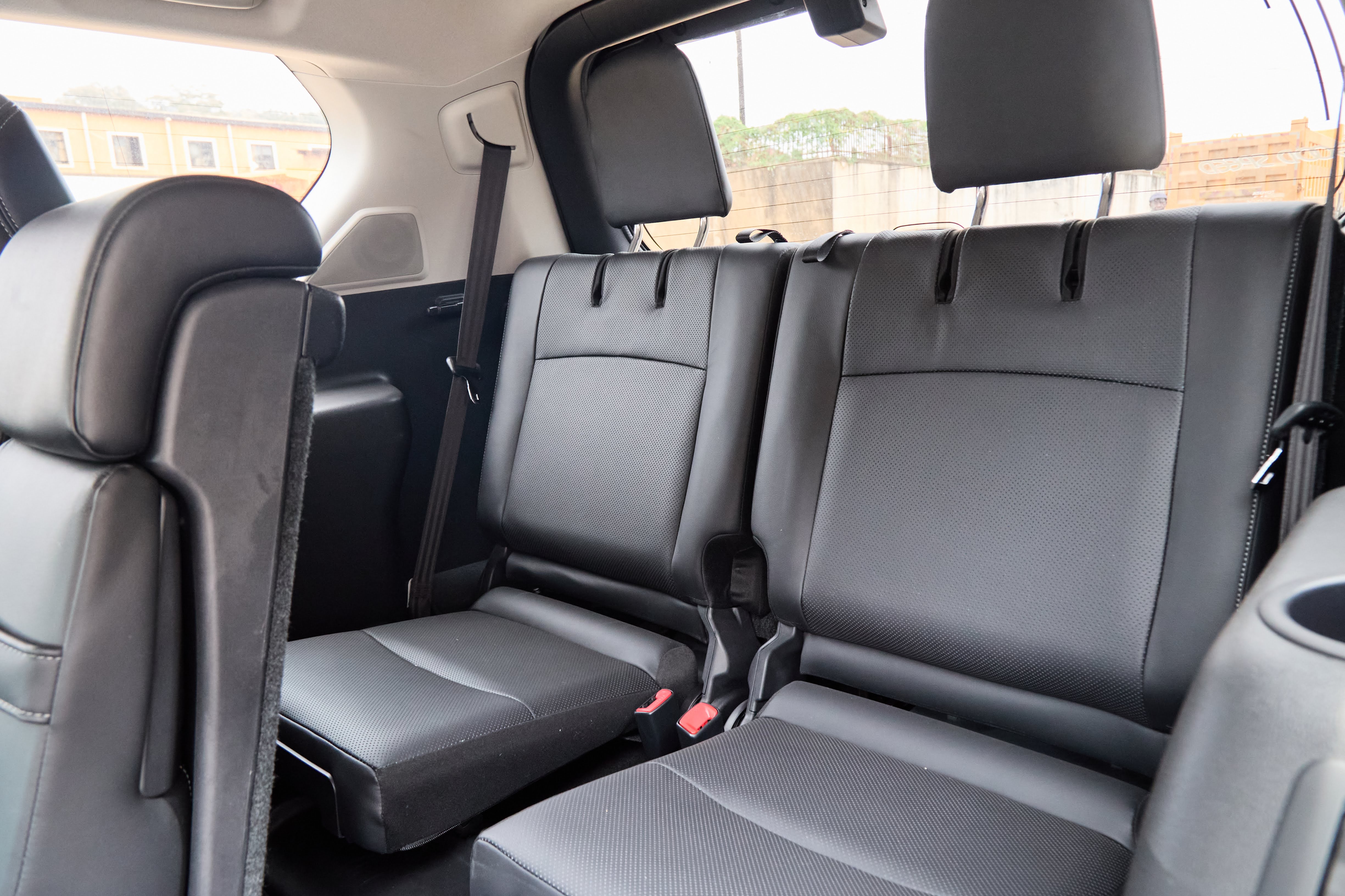 2018 Toyota Land Cruiser Prado TX D-4D – White thumbnail 15